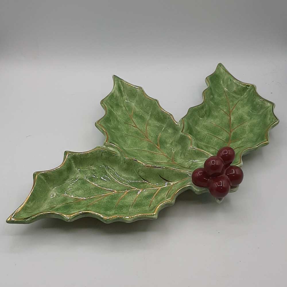 Noritake Holly & Berry Gold Serving Dish 3 Leaf Plate Appetizer Condiments